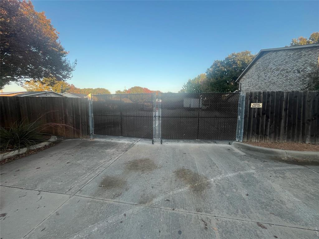 Oakland Hills Sec 02 - Residential