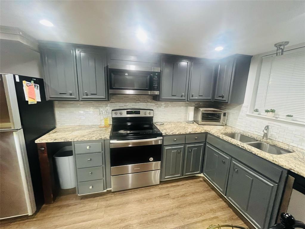 Oakland Hills Sec 02 - Residential