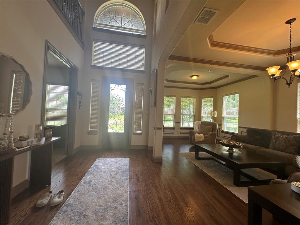 Kensington Gardens 01 - Residential