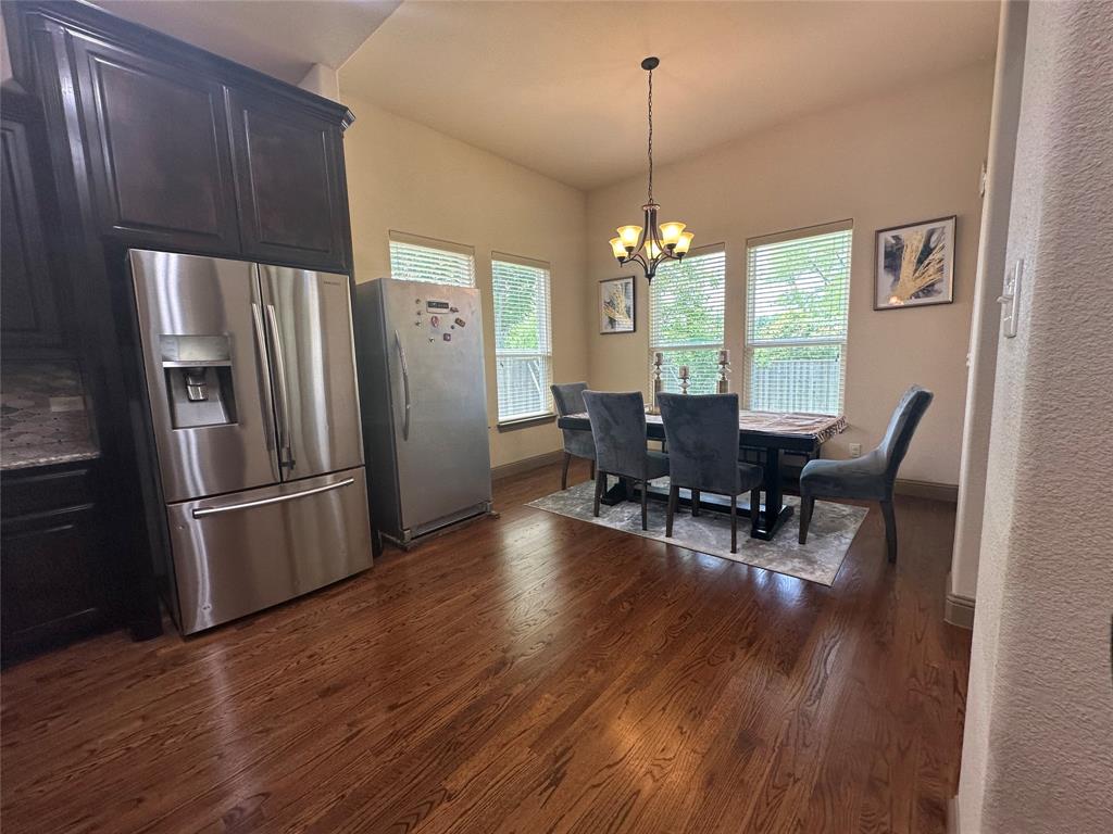 Kensington Gardens 01 - Residential