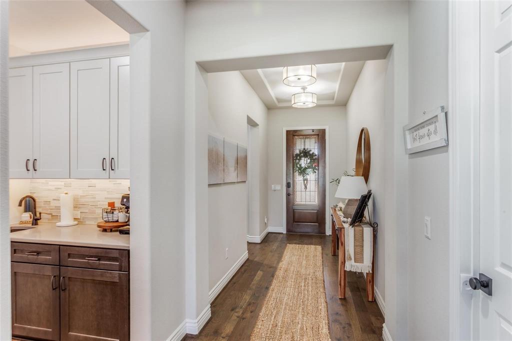 9900 Silver Rock Way