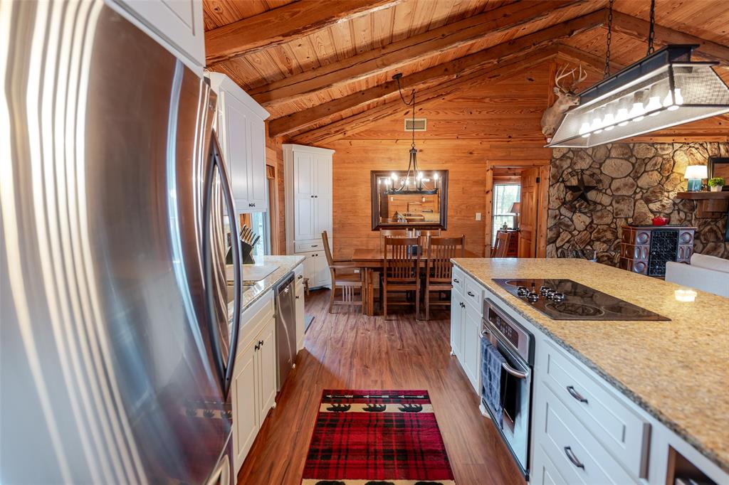 Thunderbird Point - Residential