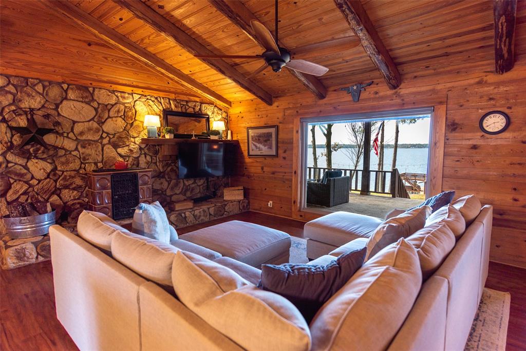 Thunderbird Point - Residential