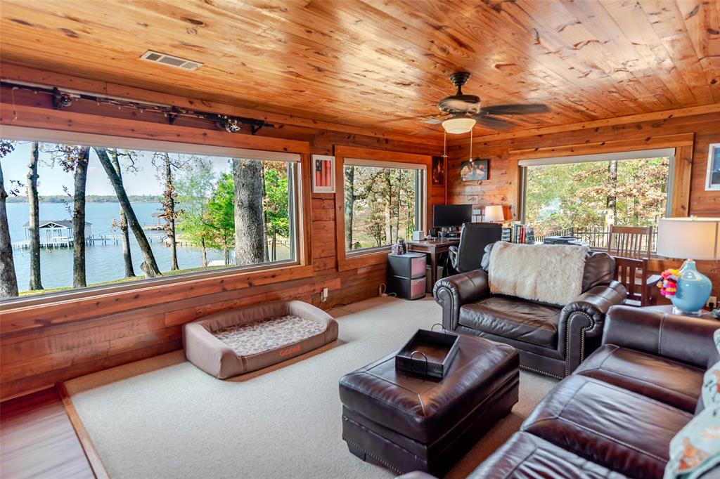 Thunderbird Point - Residential