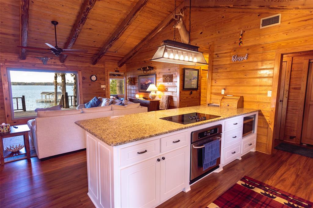 Thunderbird Point - Residential