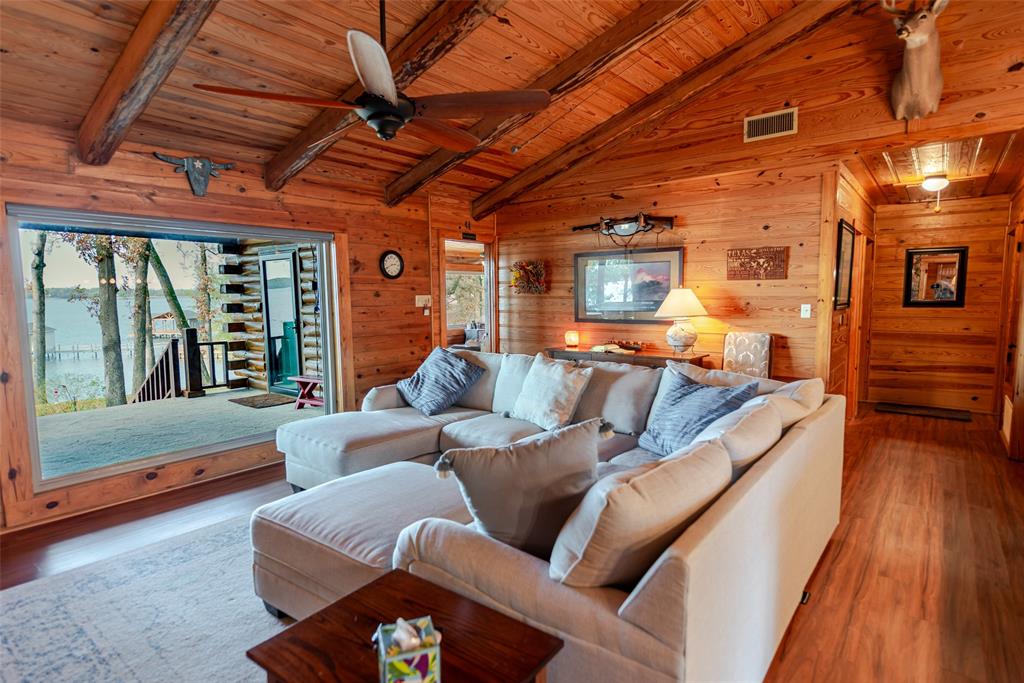 Thunderbird Point - Residential