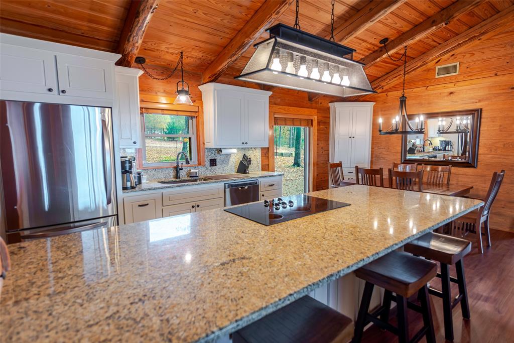 Thunderbird Point - Residential