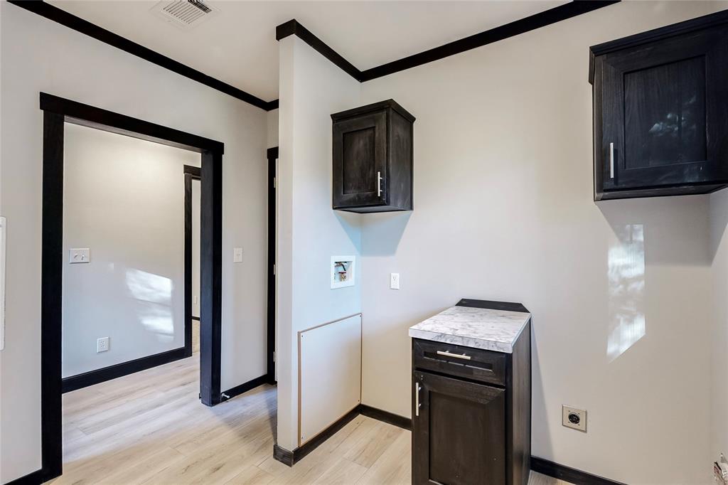 Shady Oaks Sub - Residential