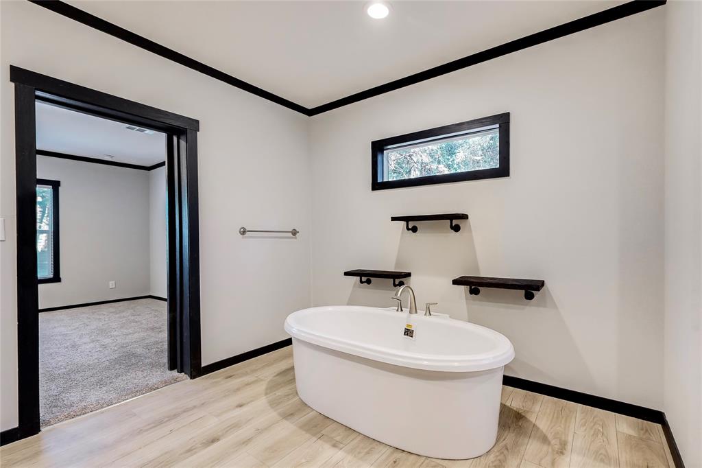 Shady Oaks Sub - Residential