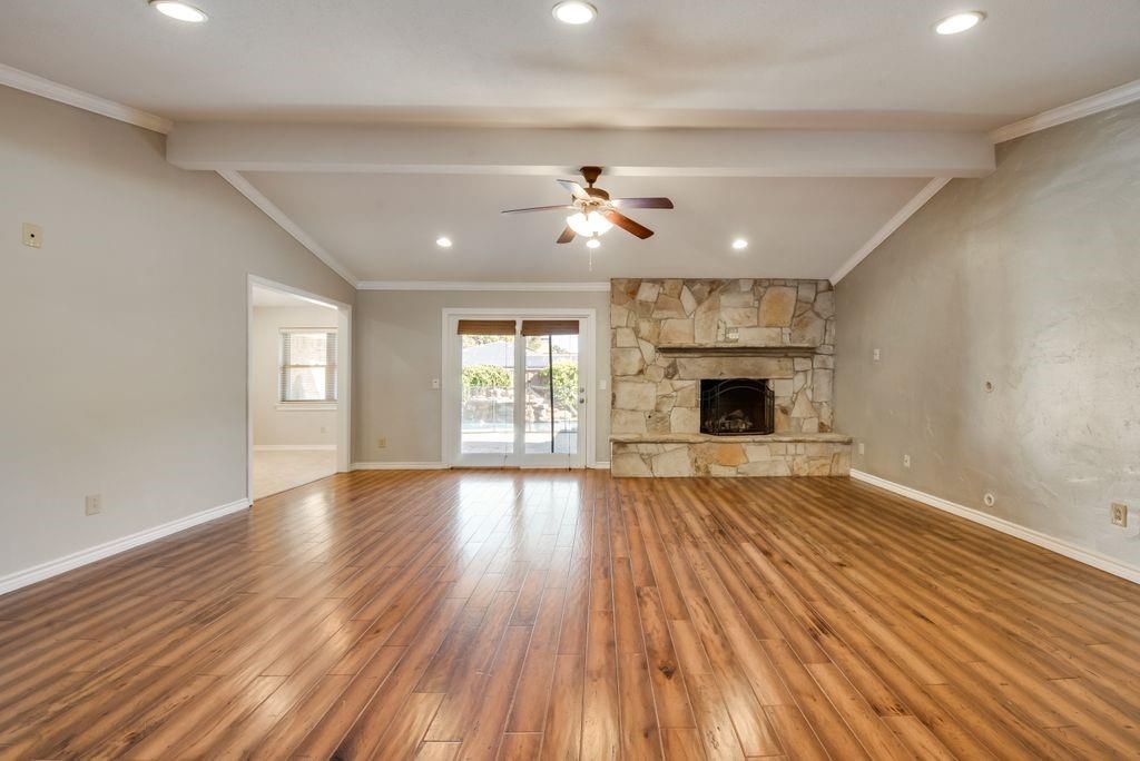 1616 Cloister Way