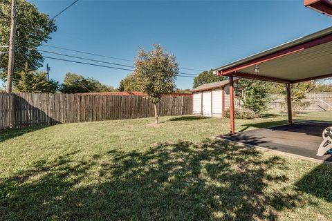 A home in Duncanville