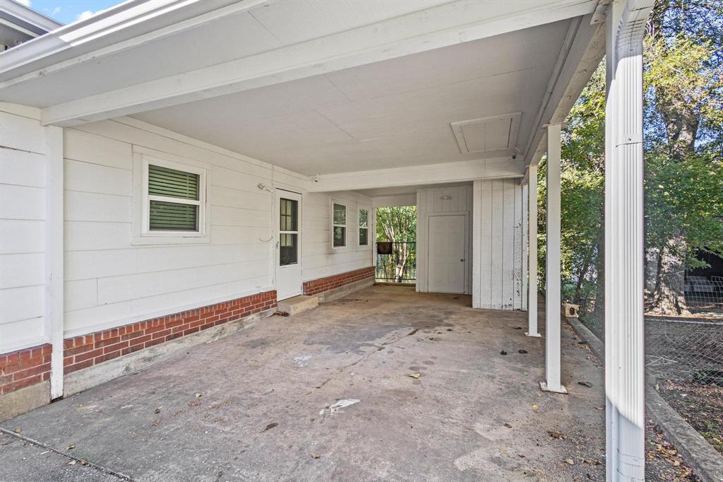 904 S Gribble Street