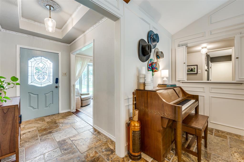1529 Estates Way