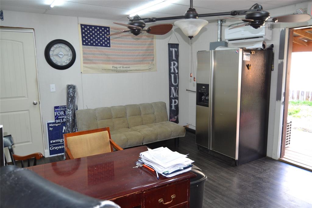 E L Benzel - Commercial Sale