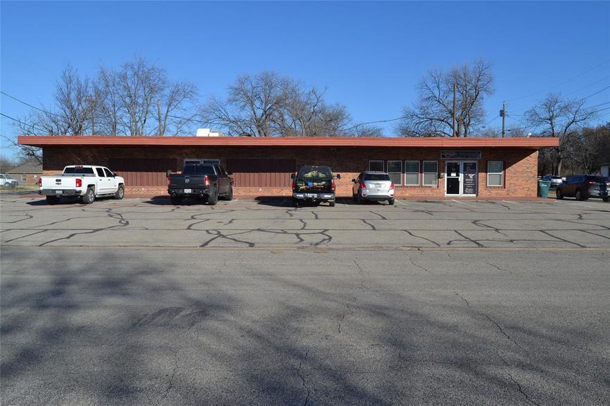 Welcome to your next office.  Be in the heart of North TX growth zone with this office duplex offering.  Located just West of US Highway 75, this corner lot boasts of two separate suites to house the offices or business of your dreams.  929 and 927 W Birge Street would look amazing on your business cards.  929 is currently built out with a reception area, 4 main offices, a kitchen area and bathroom with several walk-in style storage areas, a secure storage area and washer and dryer hookup.  927 is currently utilized as a storage or warehouse type area, complete with a bathroom, 2 offices a backroom storage area and a secure storage area.  The property is located on a corner lot with a new, 2 inch thick asphalt parking lot, with parking to realize your growth potential.