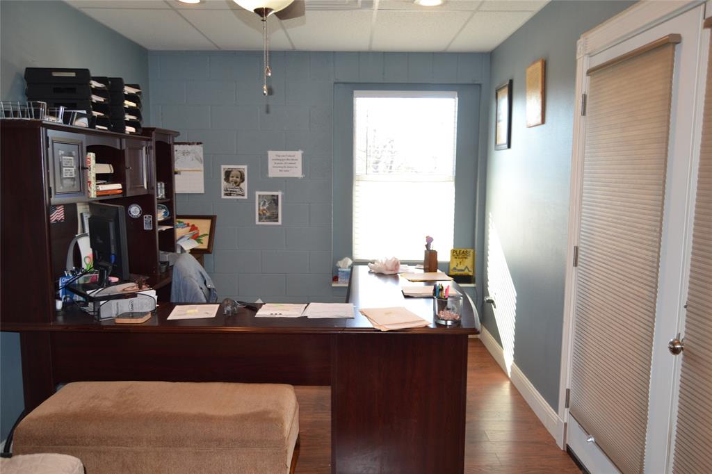 E L Benzel - Commercial Sale