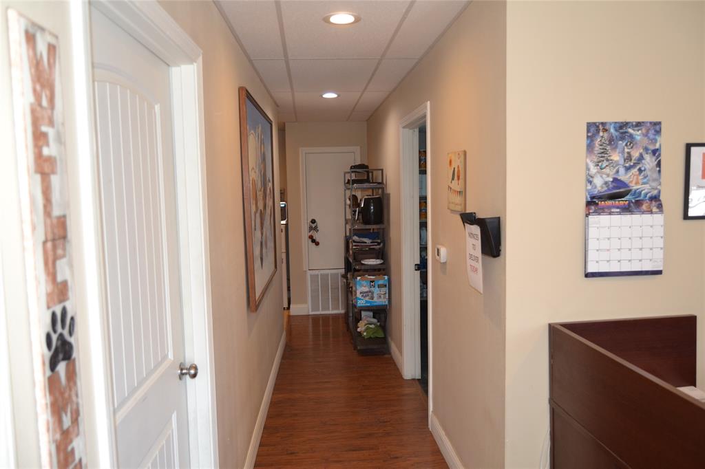 E L Benzel - Commercial Sale