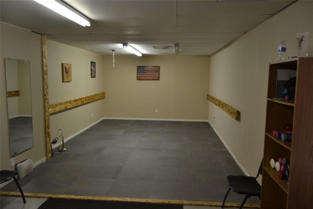 E L Benzel - Commercial Sale