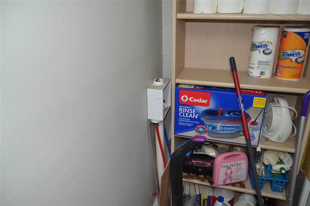 E L Benzel - Commercial Sale