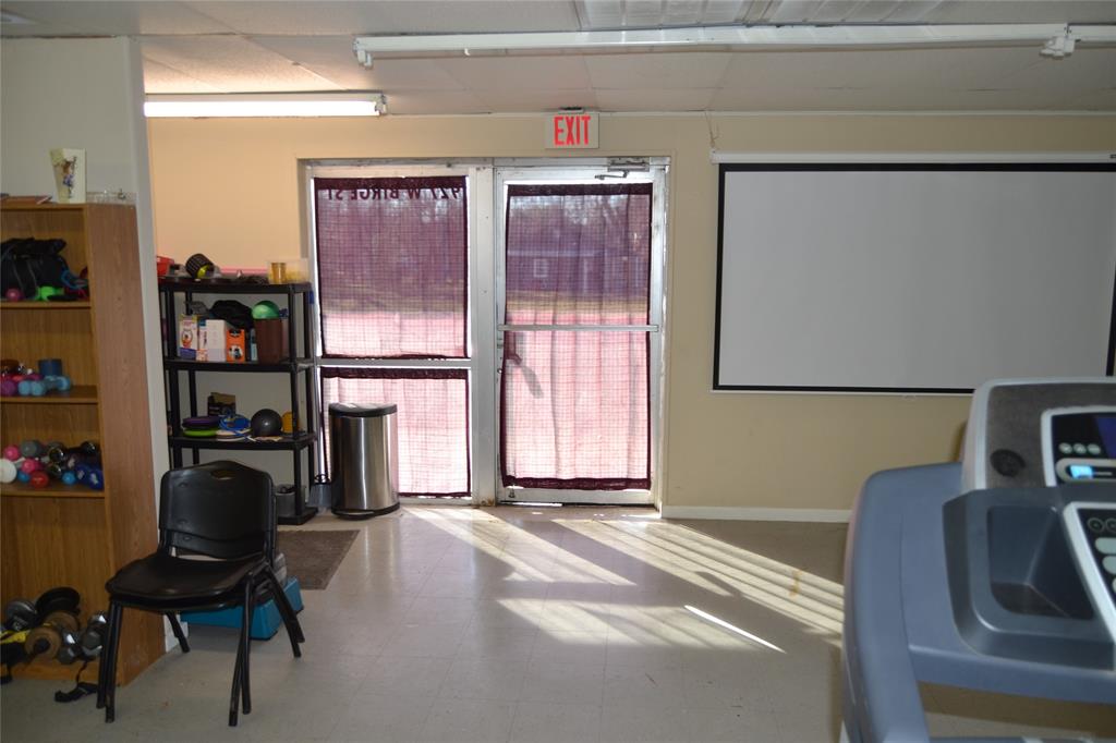 E L Benzel - Commercial Sale