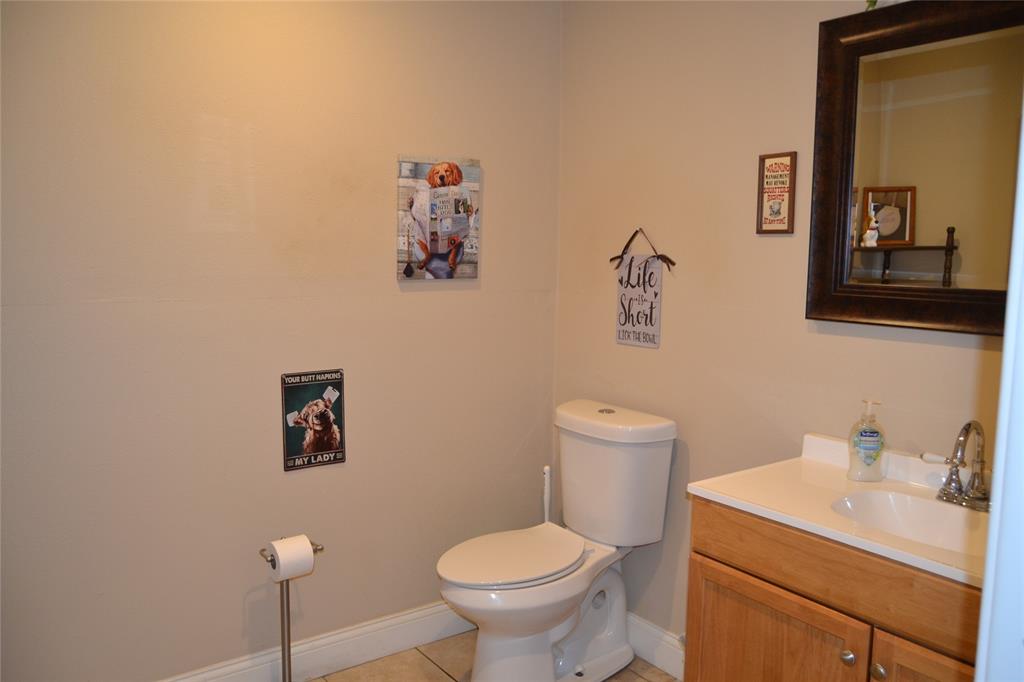 E L Benzel - Commercial Sale