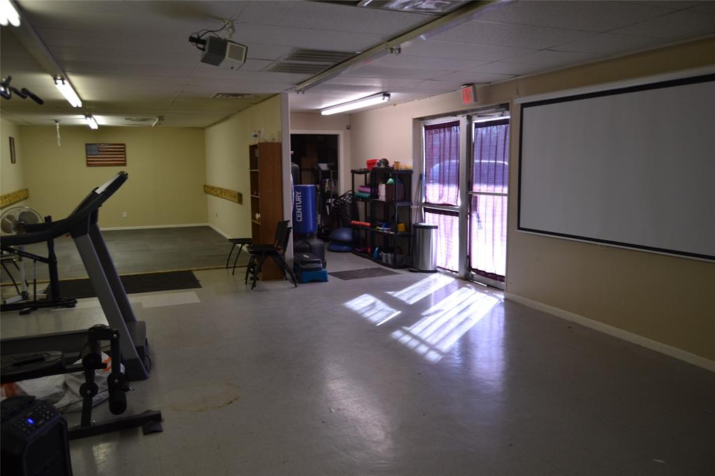 E L Benzel - Commercial Sale