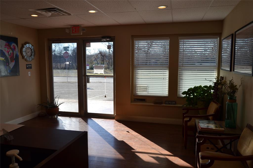 E L Benzel - Commercial Sale