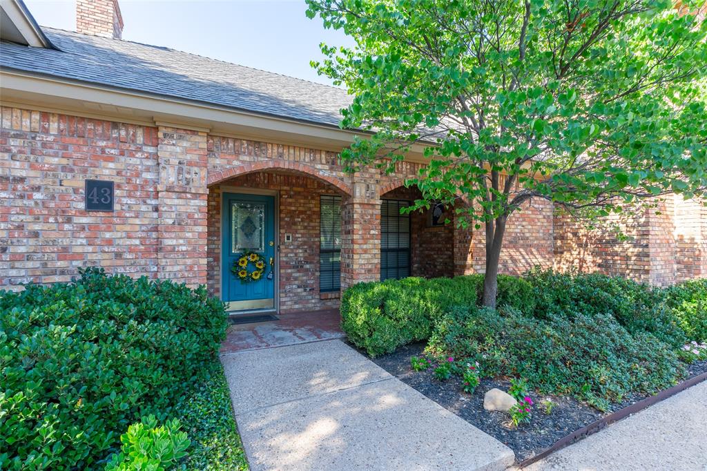 43 Lytle Place Drive