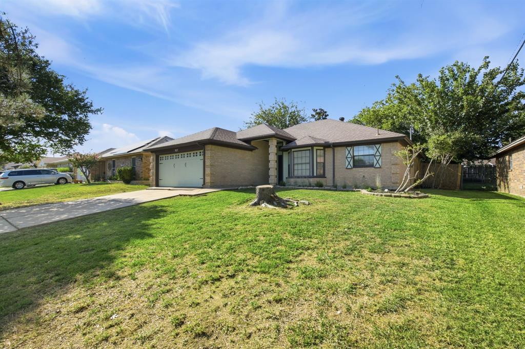 927 Freestone Drive