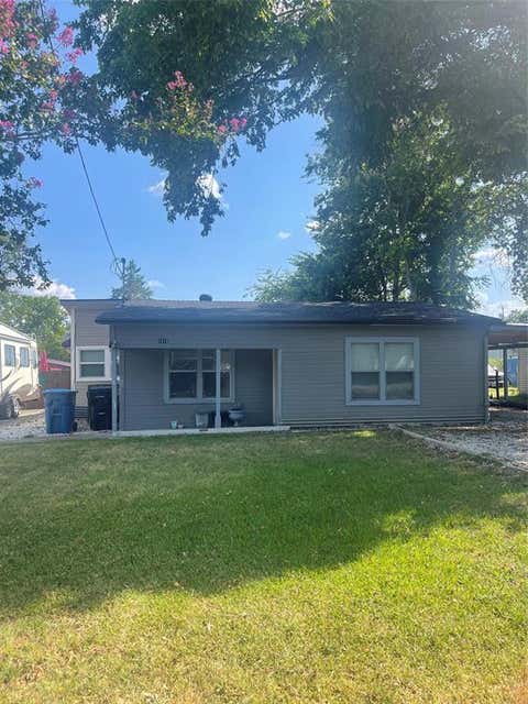 Photo of 1018 Dubois Street, Denison, TX 75020 (MLS # 21356027)