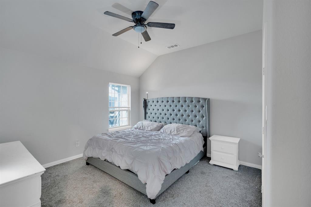 Dustin Manor - Residential