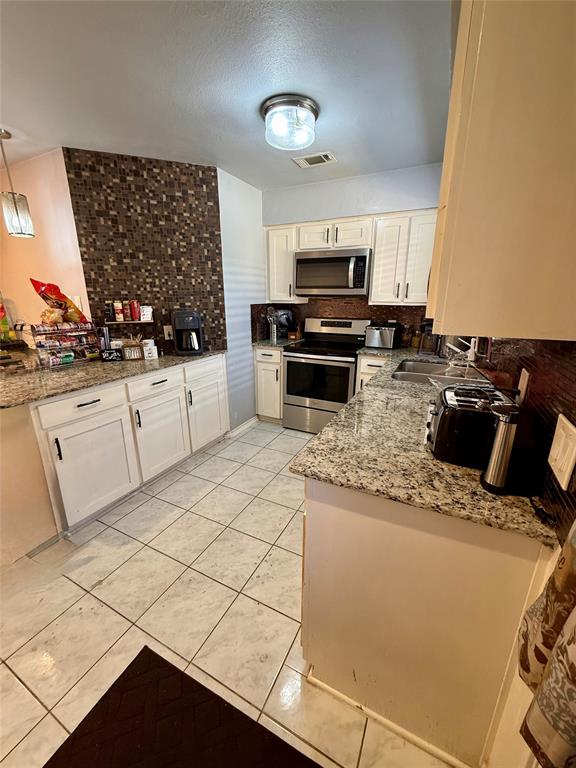 Glen Grove Twnhs - Residential