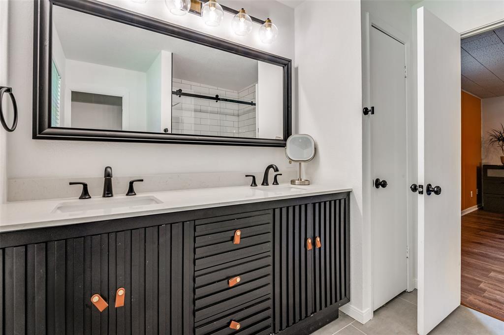 1001 Crestview Drive