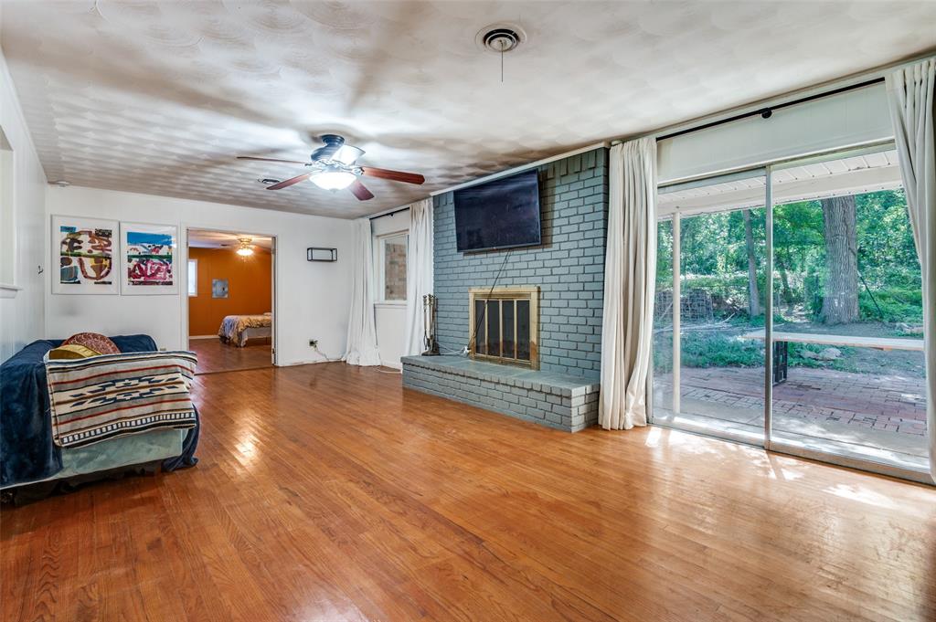 1001 Crestview Drive