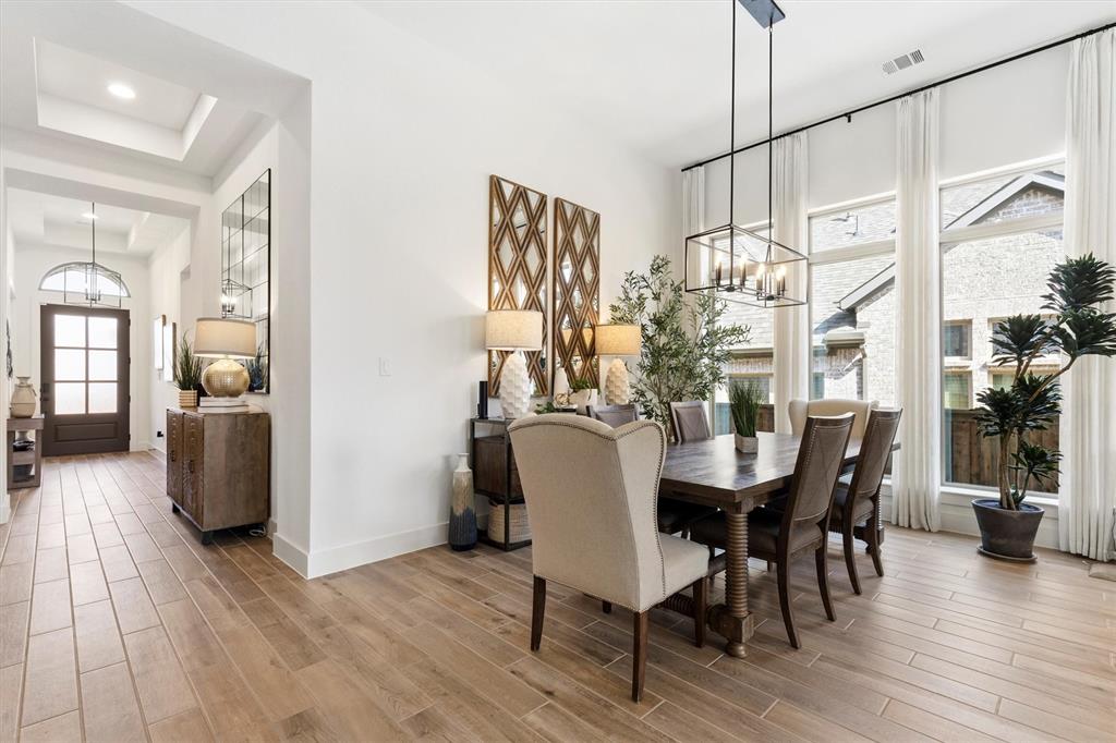 2209 Moore Valley Drive