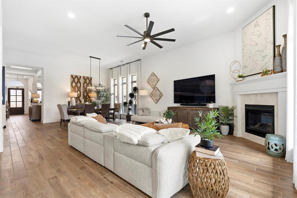 2209 Moore Valley Drive