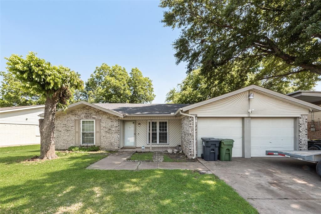 2900 Lachelle Lane