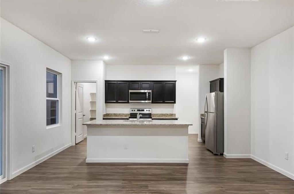 2405 Silver Leaf Lane