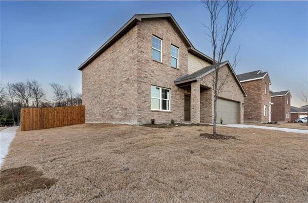 2405 Silver Leaf Lane
