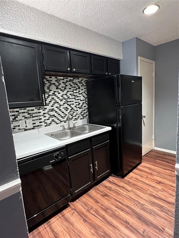 2015 Wesley Drive Apt M