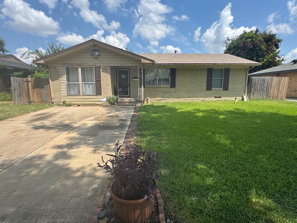1313 Caldwell Drive