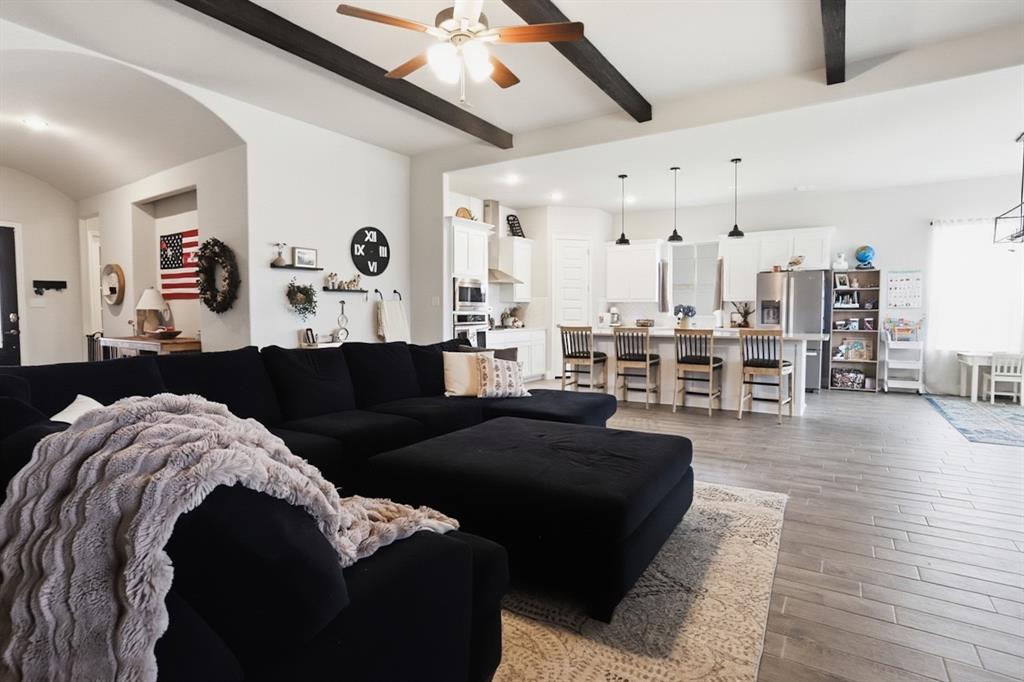 910 Park Vista Drive