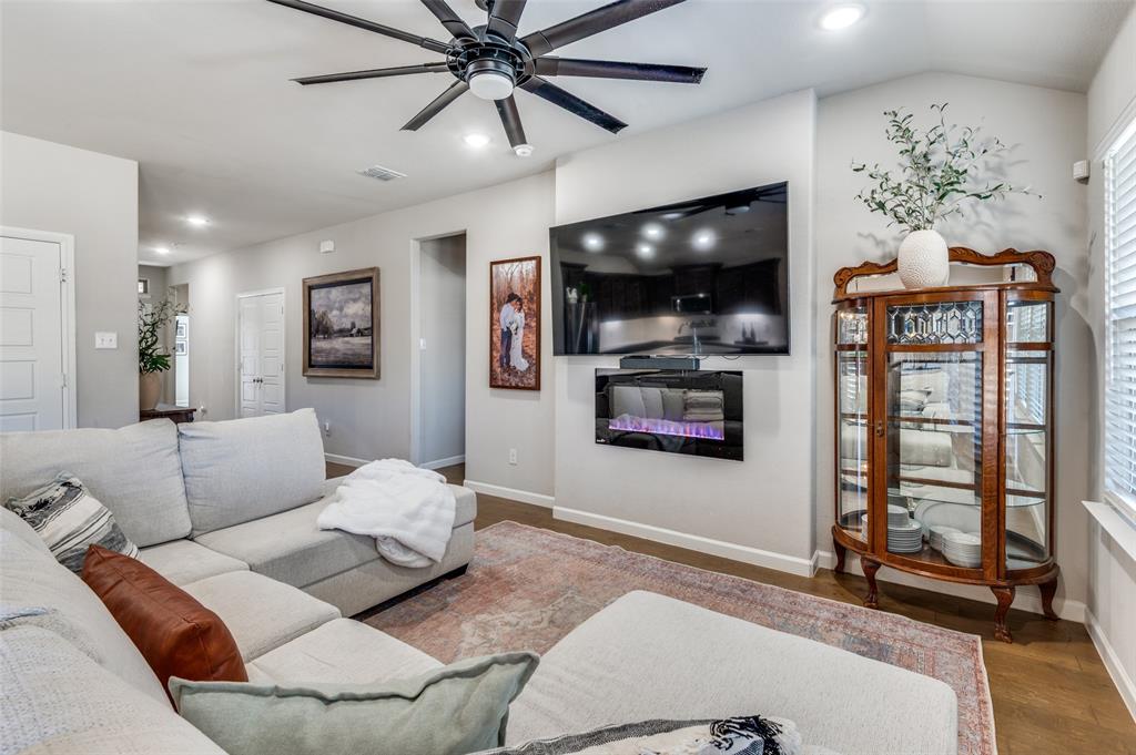 Ventana Ph 4 - Residential