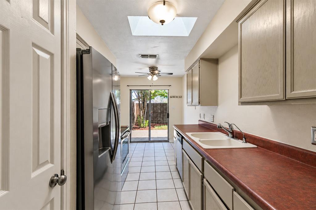 1710 Magnolia Lane