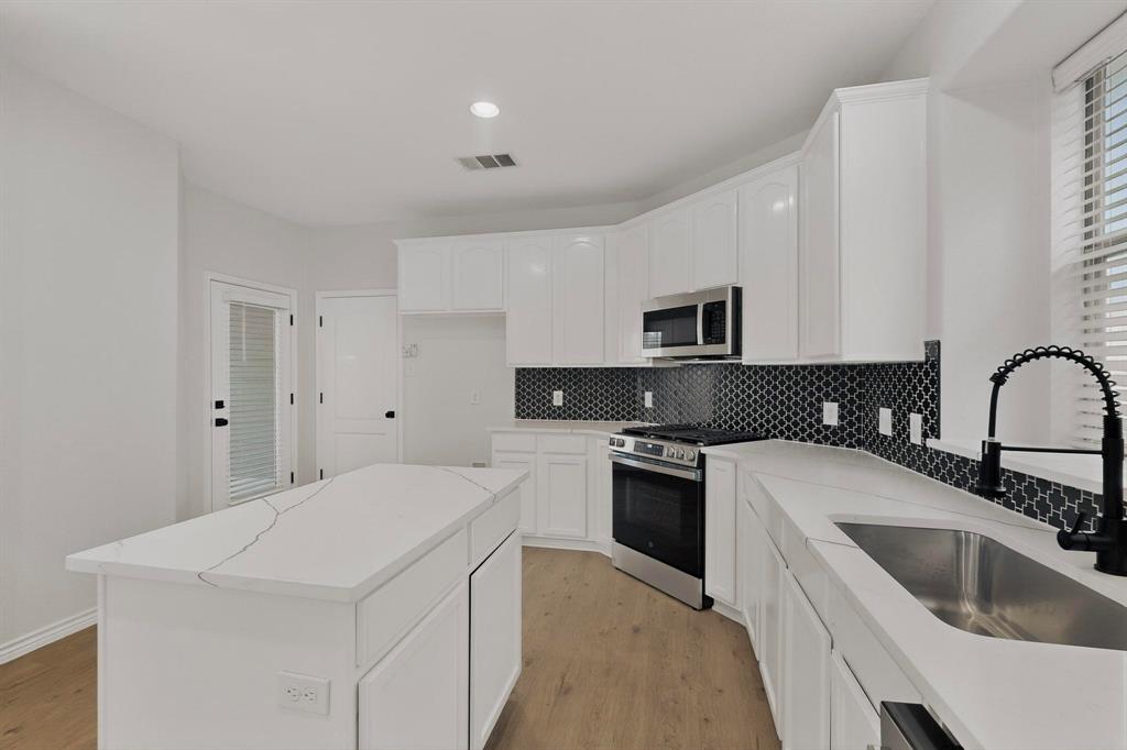 Sea Pines Village At Savannah - Residential