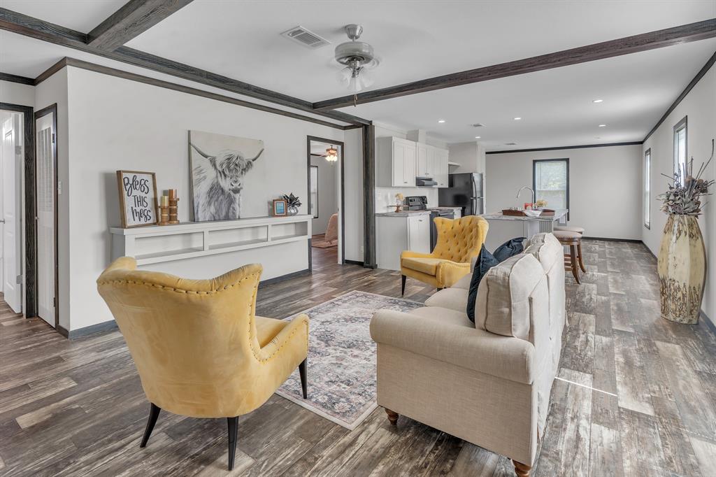 817 Thicket Trail