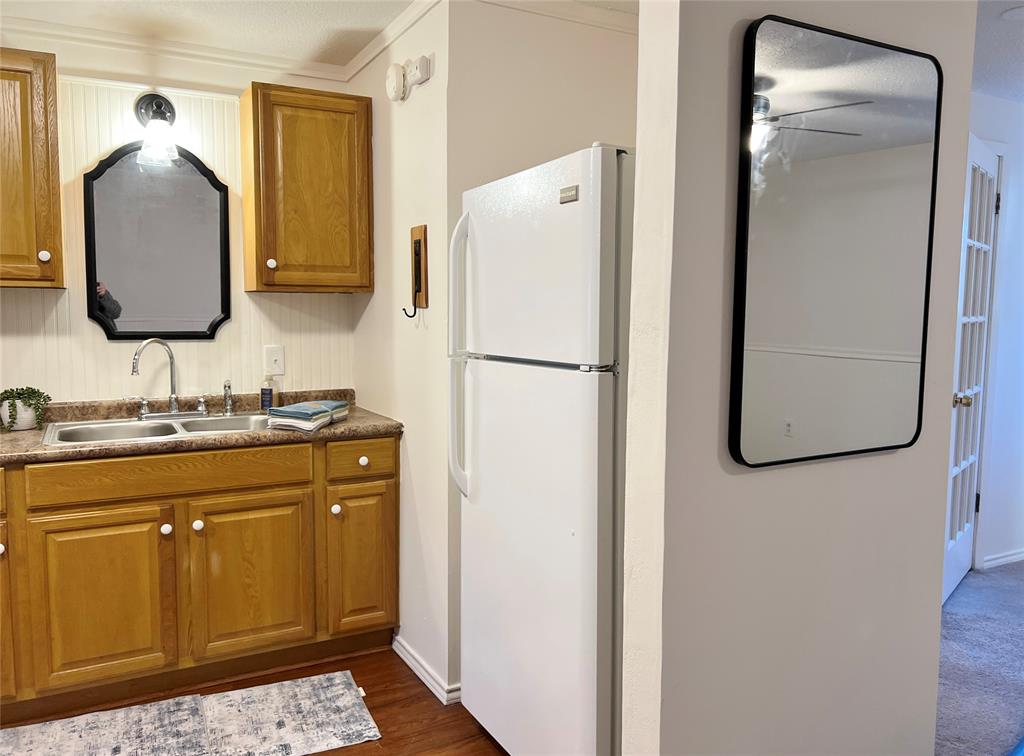 University-Rev - Residential Lease