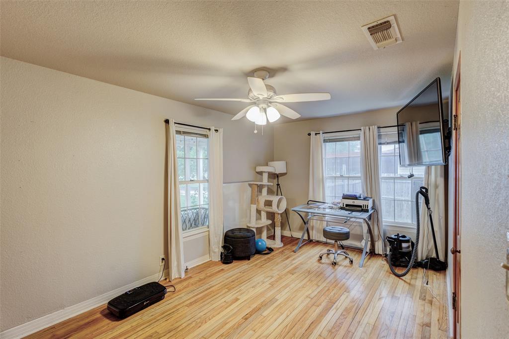 Leonard Mary - Residential