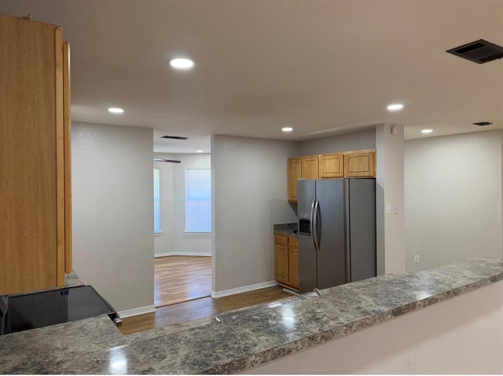 2526 Bishop Allen Lane