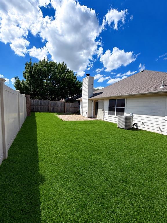 2526 Bishop Allen Lane